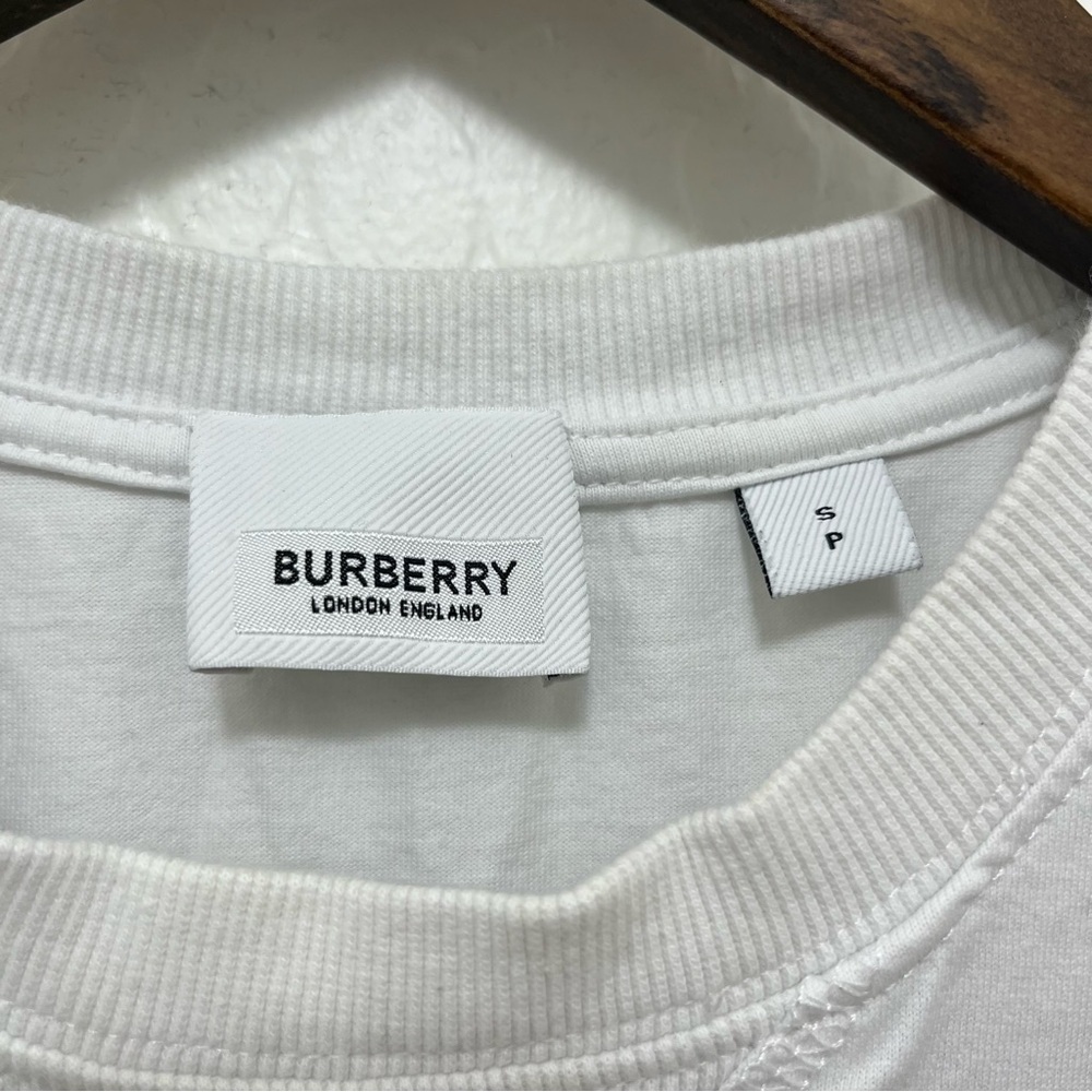 Burberry I Am A Unicorn T-Shirt Size S - Picture 4 of 11